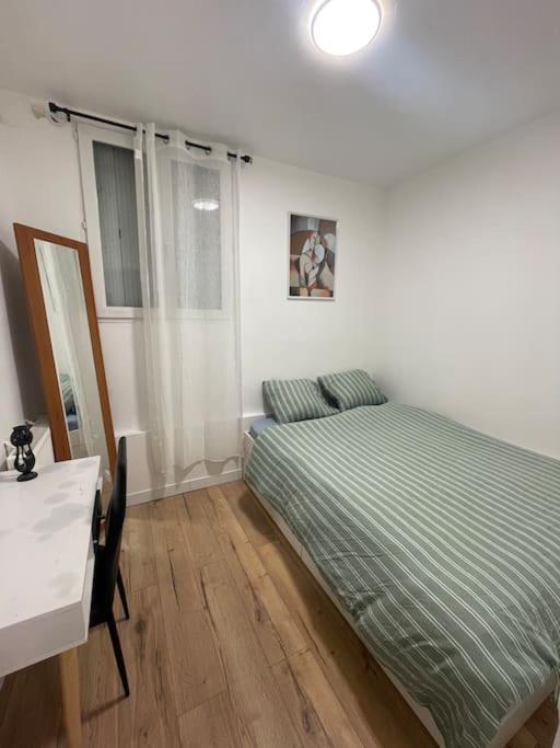 Charmant Appartement Americain Saint-Denis  Buitenkant foto