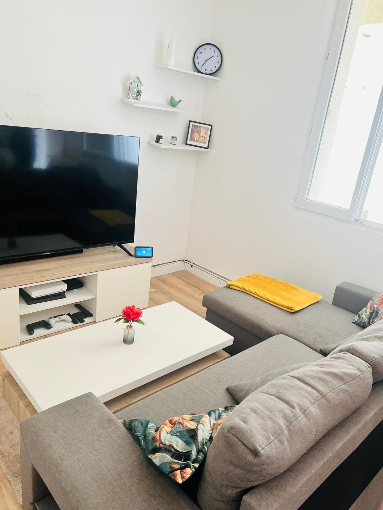 Charmant Appartement Americain Saint-Denis  Buitenkant foto