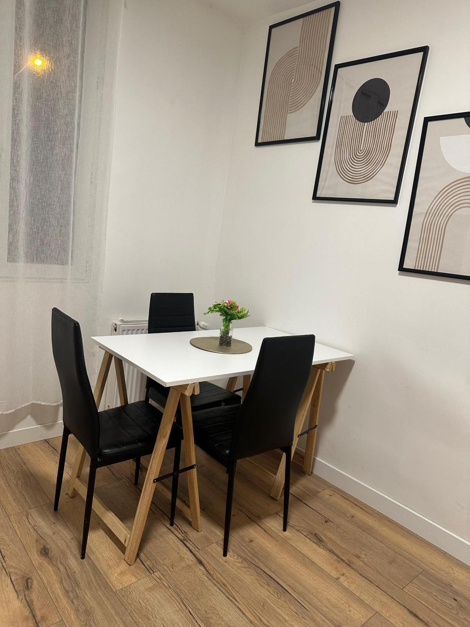 Charmant Appartement Americain Saint-Denis  Buitenkant foto