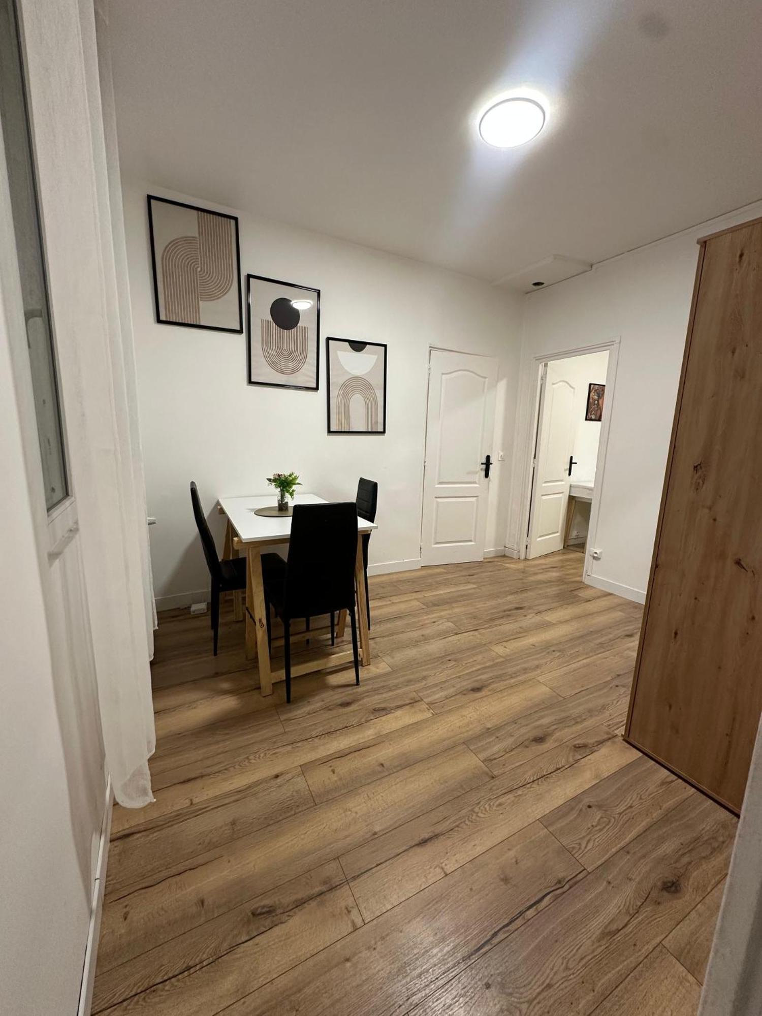 Charmant Appartement Americain Saint-Denis  Buitenkant foto